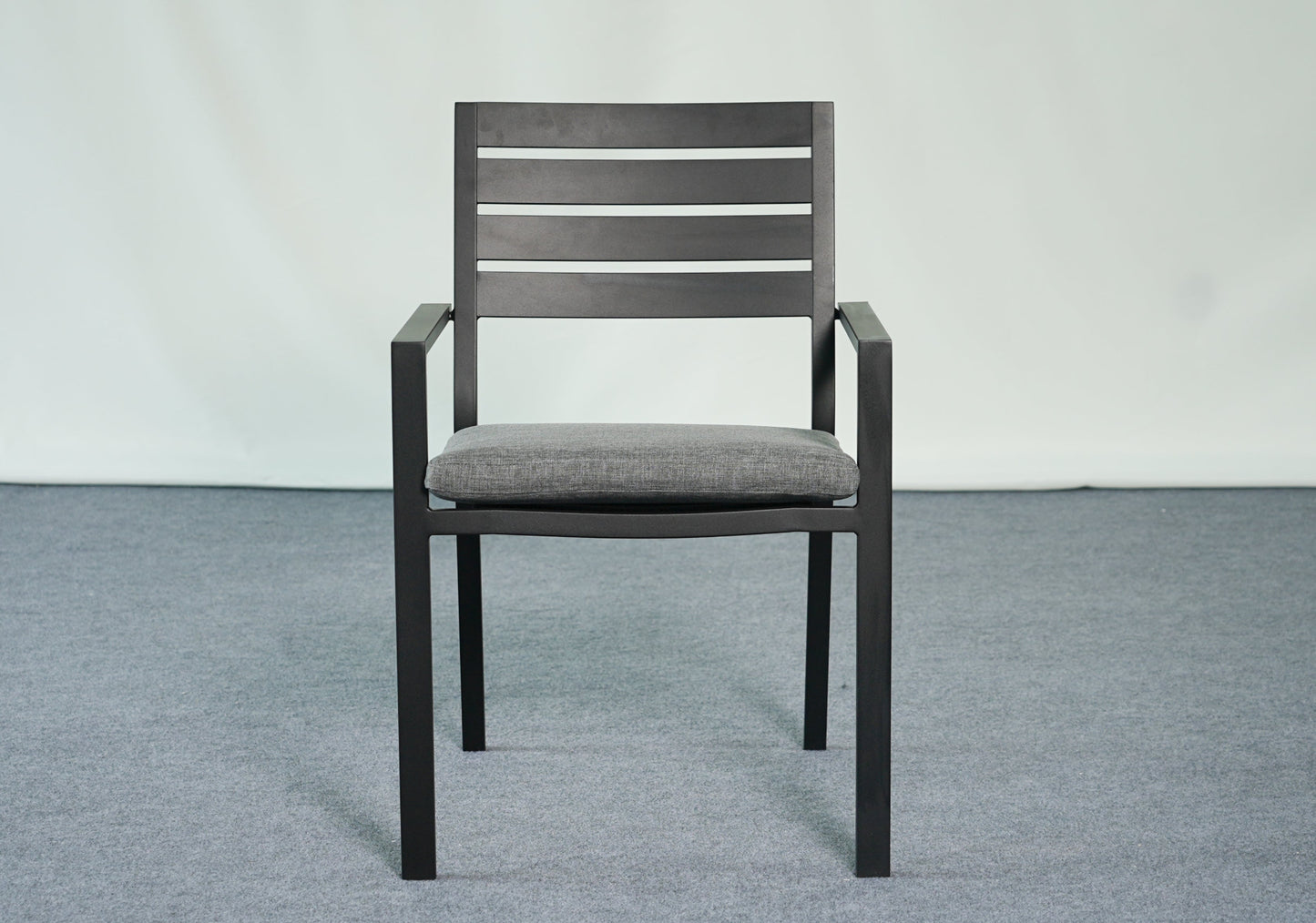BBQ MAN ALI DINING CHAIR