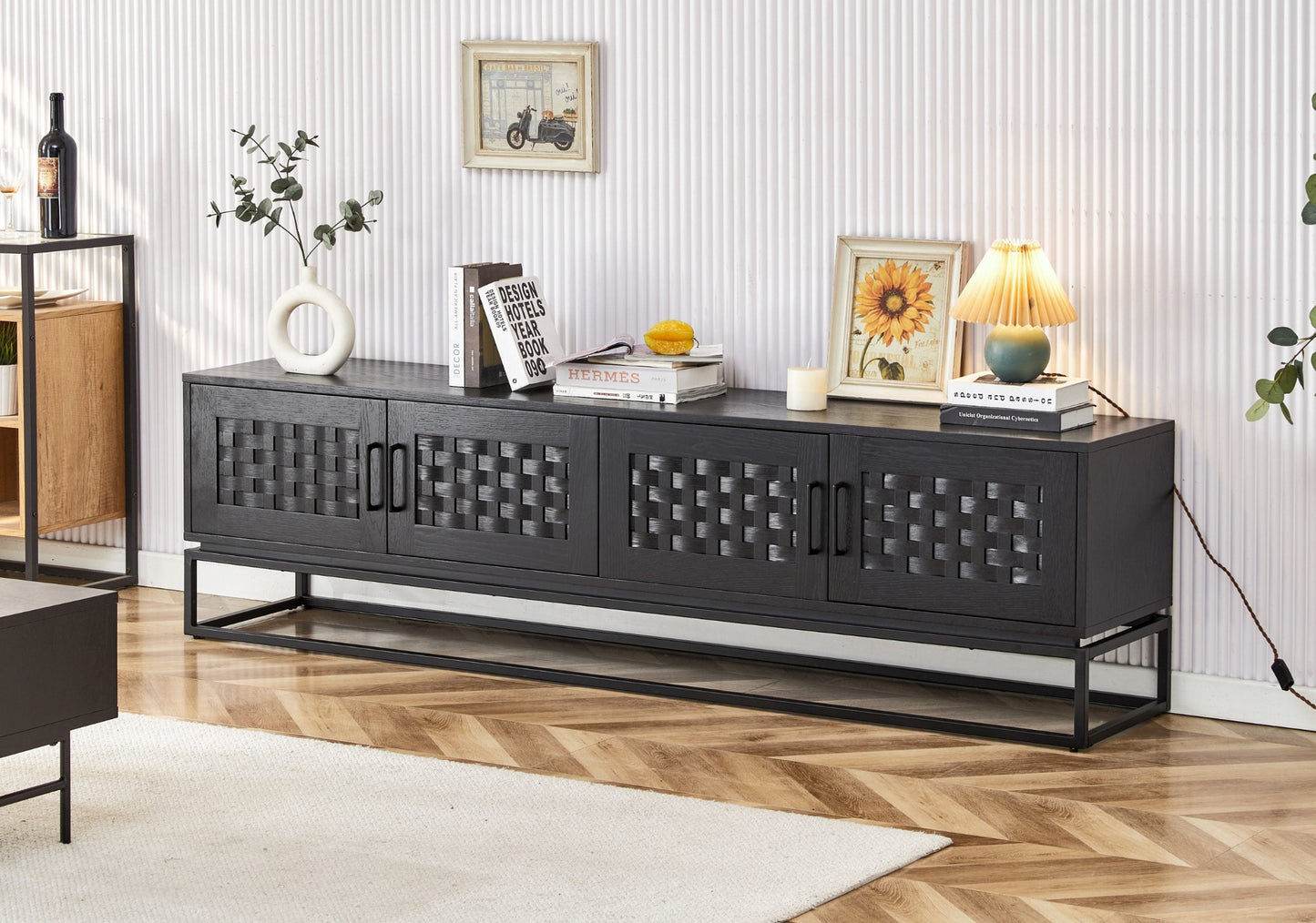 BRITTANIA ENTERTAINMENT UNIT