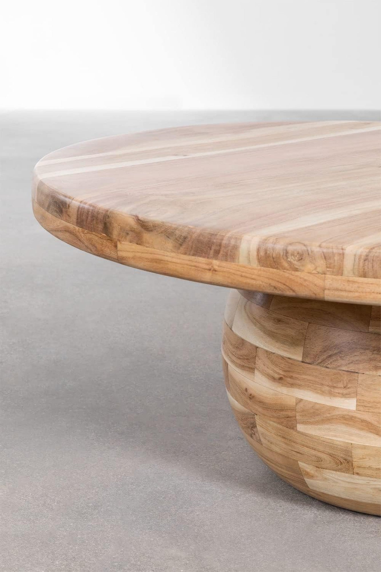 SPHERE COFFEE TABLE