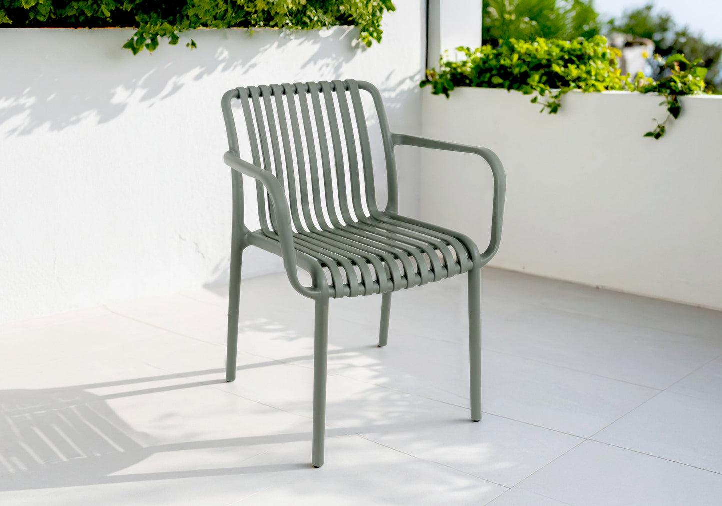 VOYAGE DINING CHAIR